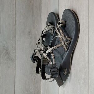 Chaco Women Z/X2 Loop Toe Sandals Outdoor Hiking shoes sz 7